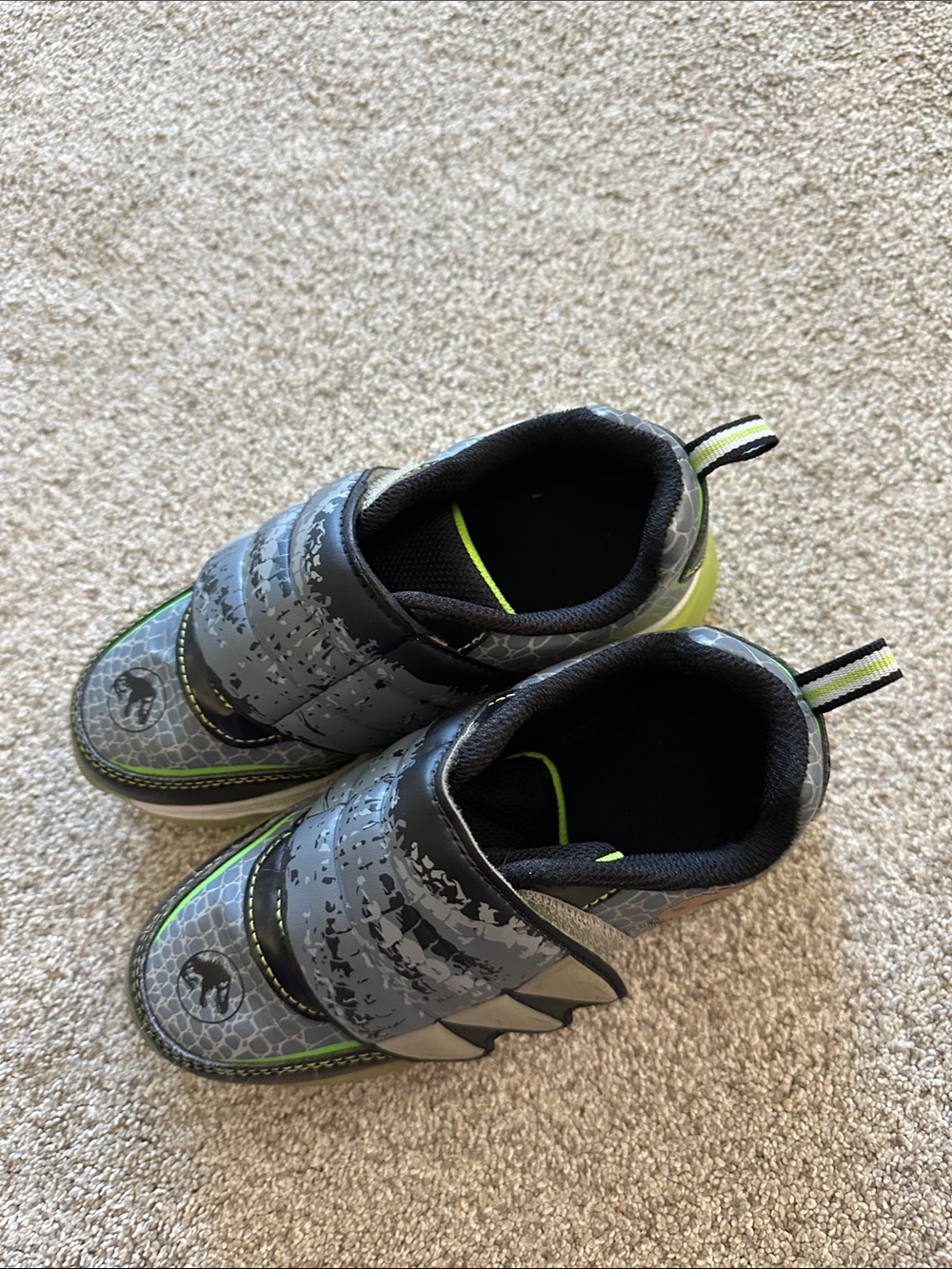Jurassic park Kids Gray and Green  Athletic Shoes size 13